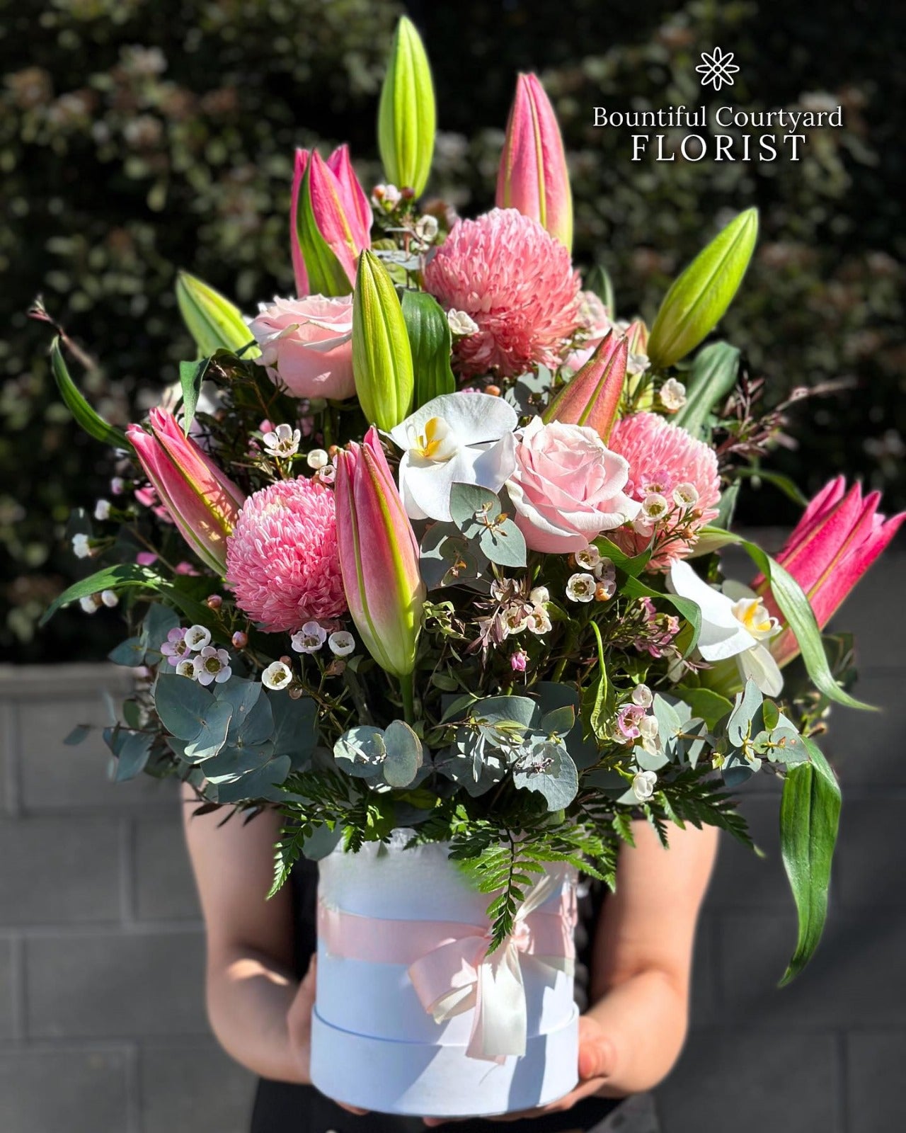 Mixed Peach Hatbox