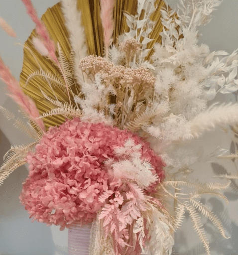 Versatile Elegance: Enhancing Home, Office and Wedding Decor with Dried Flowers