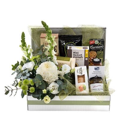 Mothers Day Flowers & Gift Hamper